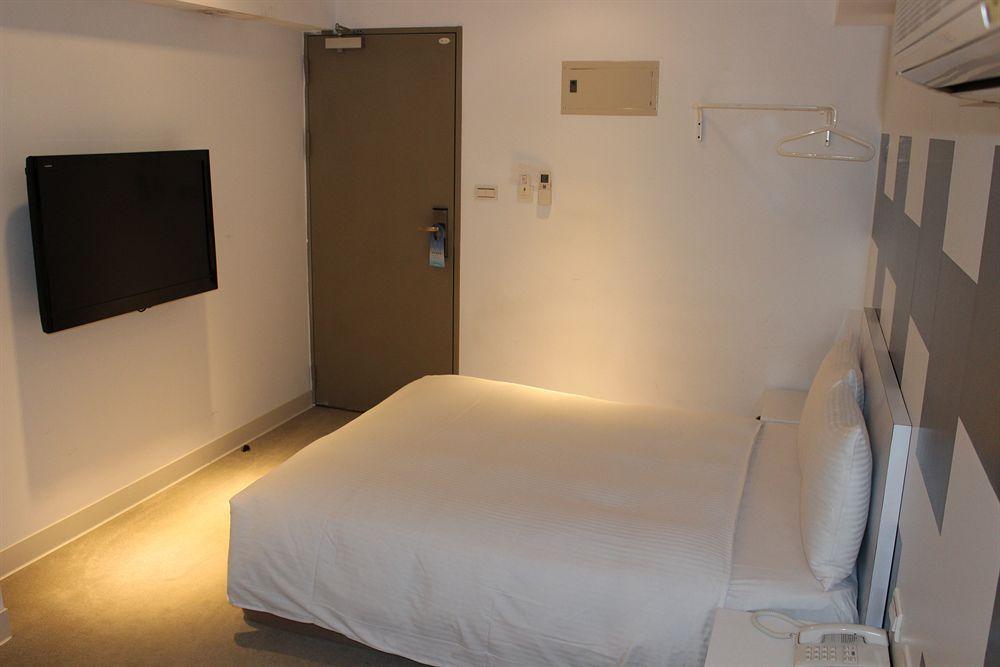 Ximen 135 House Hotell Taipei Exteriör bild